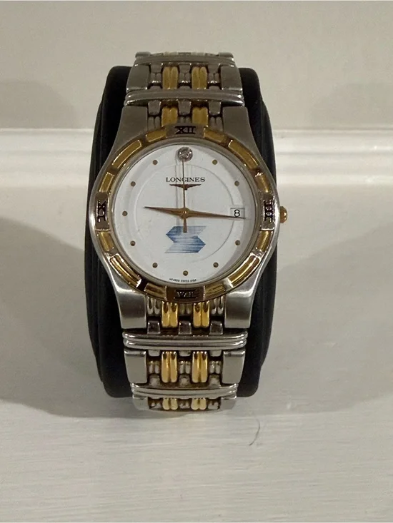 Vintage Longines Laureate Two-Tone Quartz Watch 33-34mm Swiss HT4509