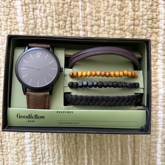 Goodfellow & Co Mens Watch and Bracelet Gift Set Brown Black Minimalist 5 Piece