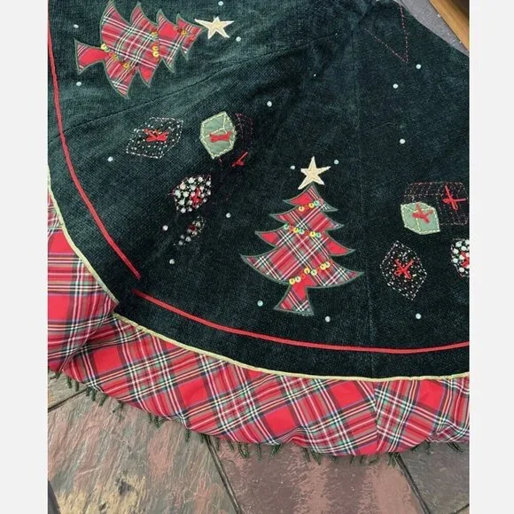 Christmas Tree Skirt Green Velvet Beaded Embroidered Fringe Large 47