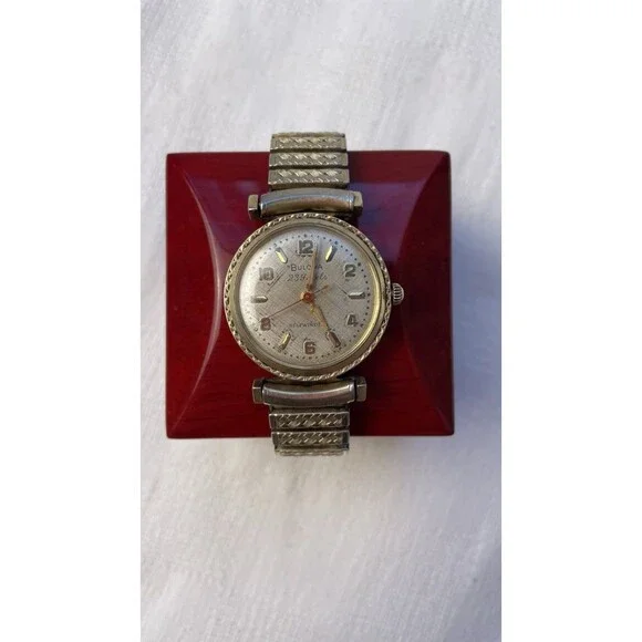 Vintage 60s BULOVA Men 23 Jewel M1 1961 F198902 Self Winding Watch 10K Gold RGP
