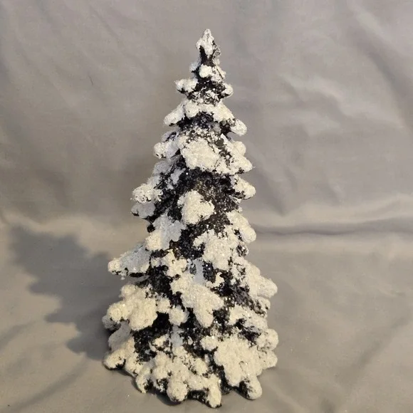 LivingQuarters Bon-Ton Snow Covered Christmas Tree Glitter 10
