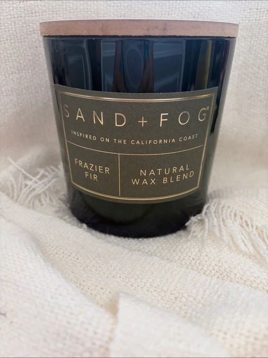 Frazier Fir Candle - Black