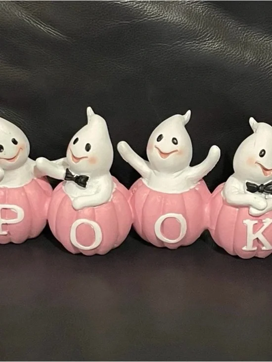 Halloween Ghosts in Pink Pumpkins SPOOKY - Halloween Table Decor