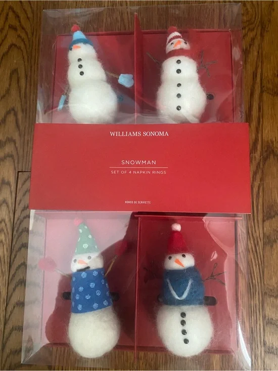 Williams Sonoma Felt Snowmen Set of Four NWT