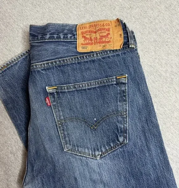 Levi's 501 Men's 34x30 Made In Egypt Medium Wash Made in Egypt - 2000’s.