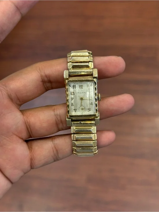 Bulova Vintage Mens His Excellency 10K Gold Filled rare winding watch
