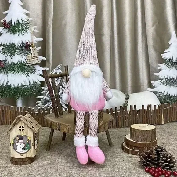 435C‎ - PINK GNOME FOR THE HOLIDAY NWT