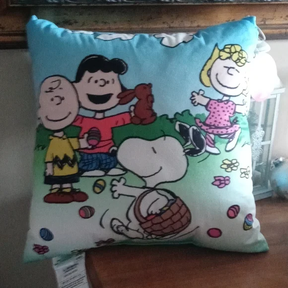 Snoopy Easter pillow