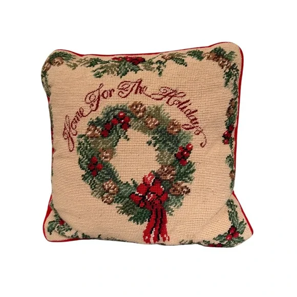 Lillian Vernon Needlepoint Pillow Christmas Holidays 12in Red Cream Wreath