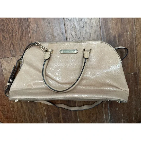 Michael Kors Beige Signature Monogram Dome Satchel Handbag‎ Shoulder Bag