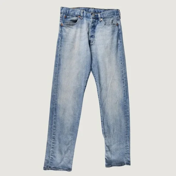 Levis 501 Original Fit Jeans Men 32x33 Light Wash Blue Denim Button Fly Straight