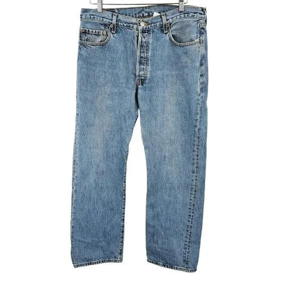 Levis 501‎ Vintage Denim Blue Jeans Button Fly Red Tab Mexico 35/30 Light Wash