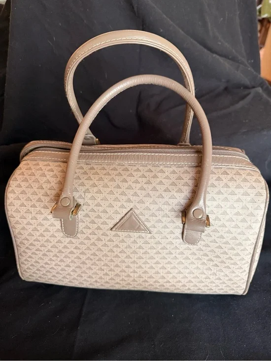 Liz Claiborne Satchel