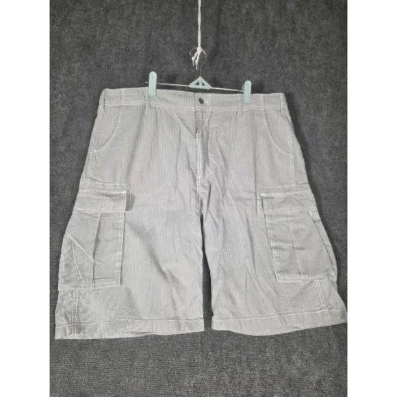 Levis Mens Pinstripe Cargo Shorts Blue White Hickory Stripe Size 40‎ 6-Pocket