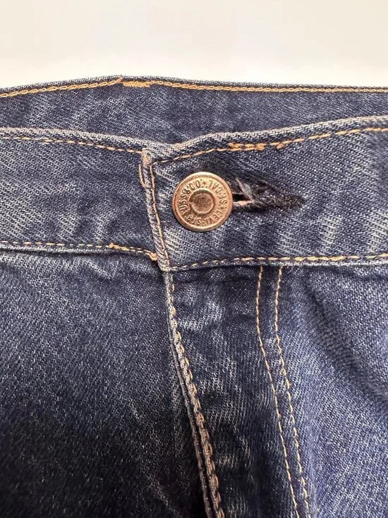 Levi's 505 Regular Fit Jean for Men, Size 40 x 30 inch - Medium Wash