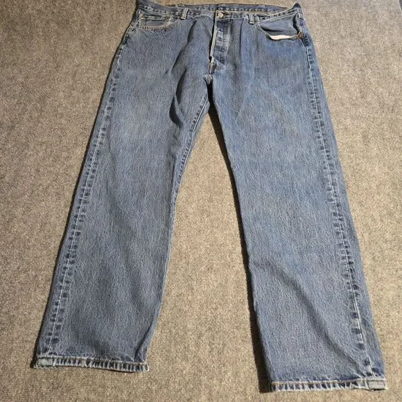VTG Levis 501 Button Fly Jeans Mens 40x30 Blue Medium Wash 90s Straight