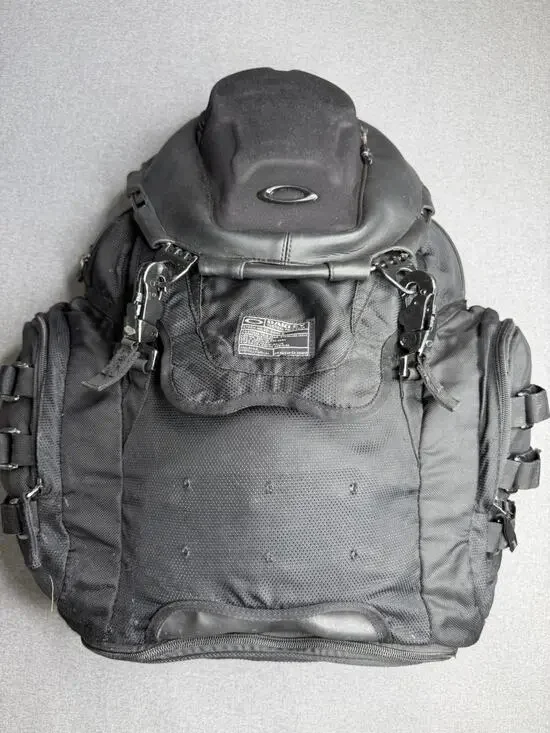 OAKLEY Tactical Backpack Field Gear Kitchen Sink Gear SOF Black 20-S1242-B