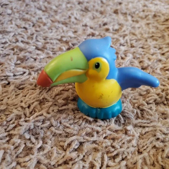 Mattel Fisher Price Little People 2002 Toucan Male from Noah's‎ Ark