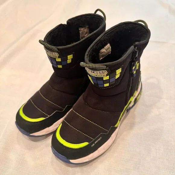 Skechers Cuboforce Boots Size 5
