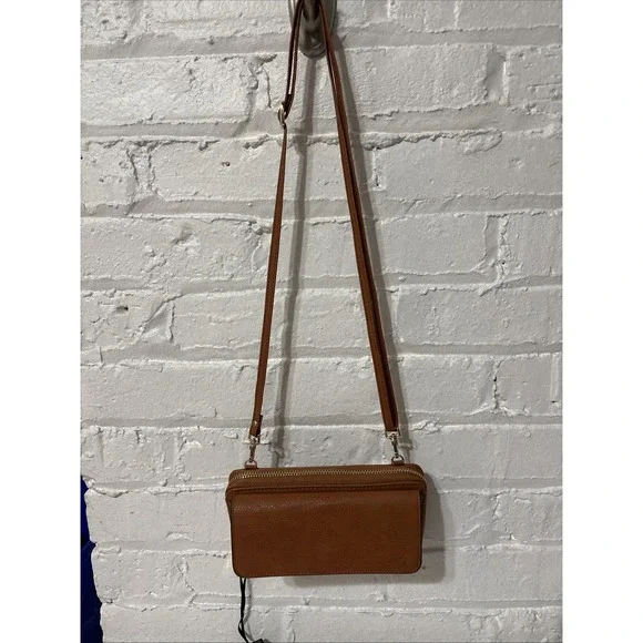 Sugu ‎ Brand New Vegan Leather Brown Purse 8 X 5
