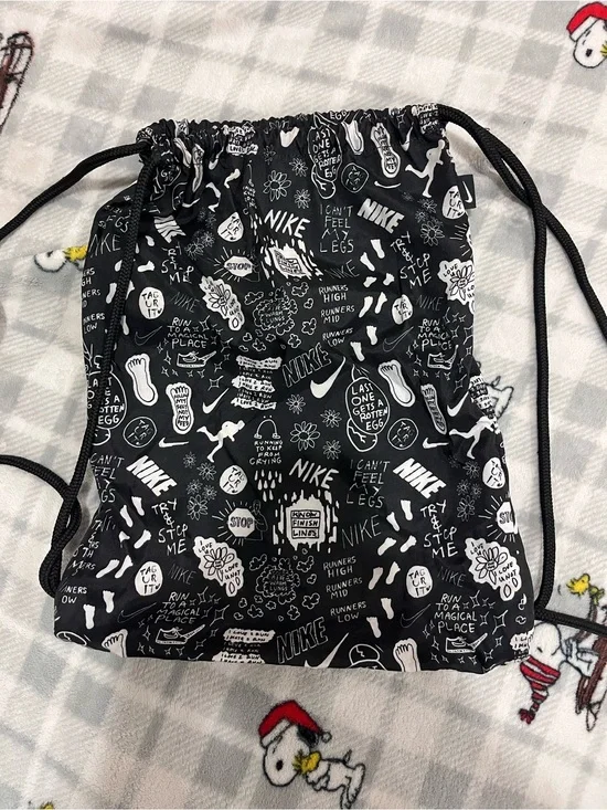 Nike Black and White Graphic Drawstring Backpack