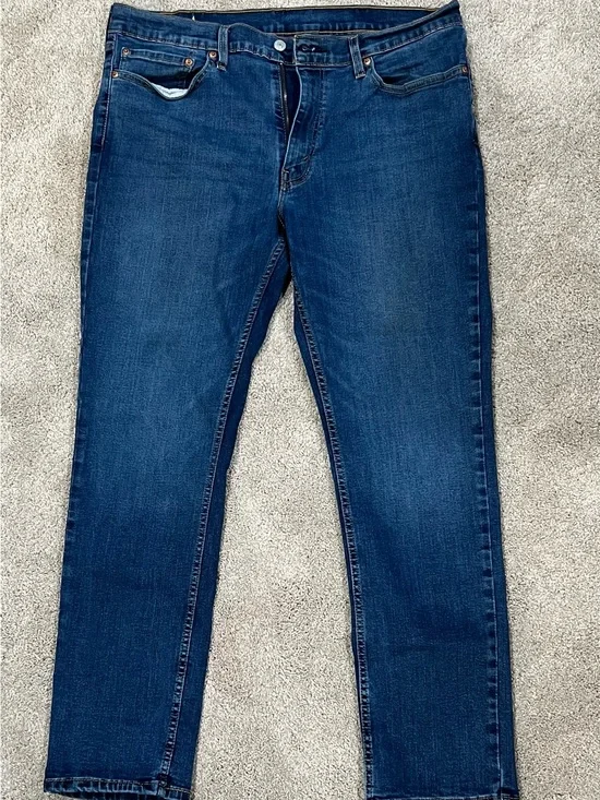 Levi's 511 Men's Jeans in size 38x32 - Classic Straight Fit