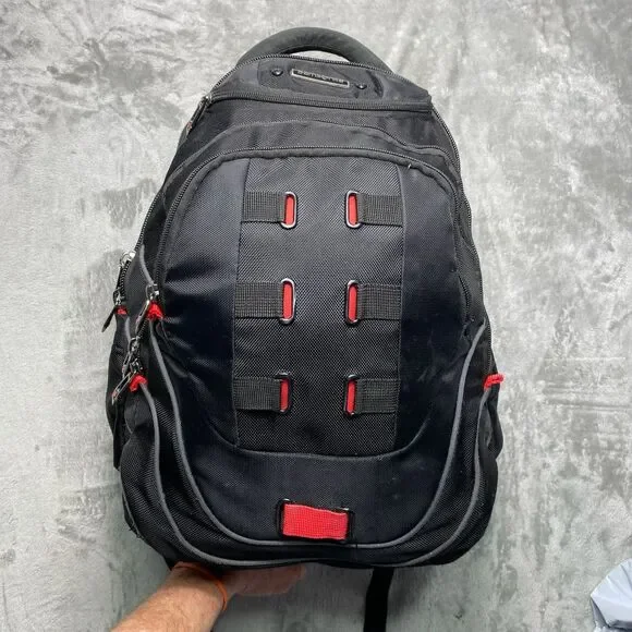 Samsonite Tectonic Nutech 17