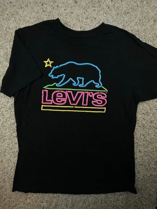 Levi's Mens Black Graphic T Shirt - Size Large Short Sleeve Bear California Logo
