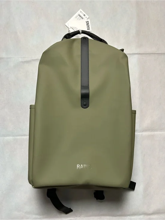 Rains clip front color Marsh backpack NWT