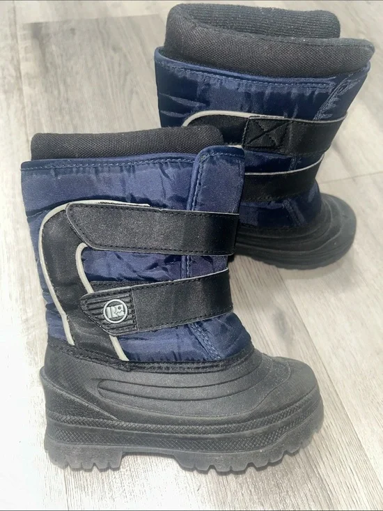 Rugged Outback Kids Waterproof Winter Boots - Navy sz 9