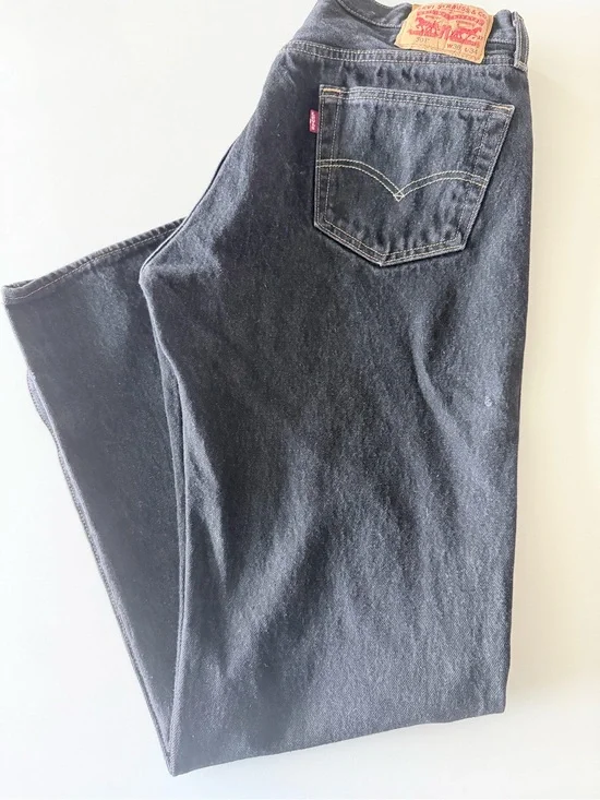 Levi's Men’s Black Straight-Leg Jeans with Contrast Stitching 36x34