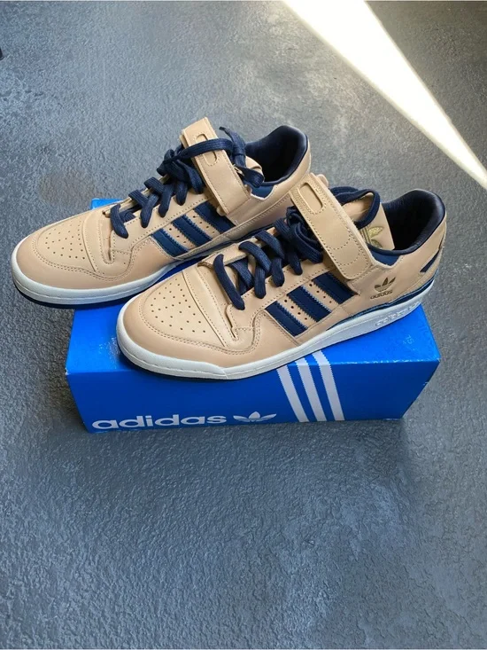 Adidas Forum 84 Low 