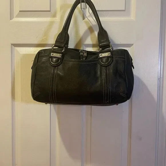 Tignanello leather black Medium Satchel silver tone hardwares.