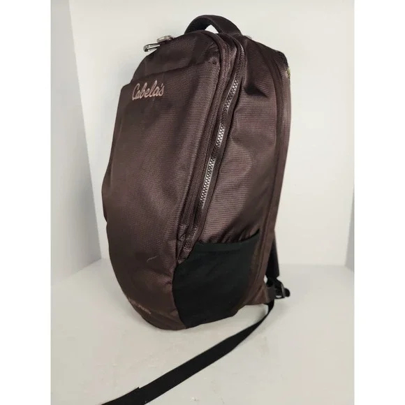 Cabelas Calamus 25 Backpack Brown Daypack Commuter Laptop Hiking Travel Bag Camp