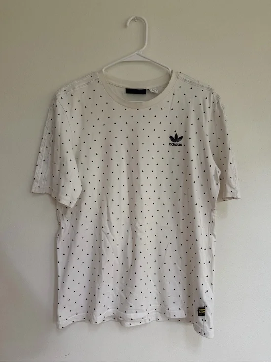 Adidas Men’s White Trefoil Logo Pattern Tee