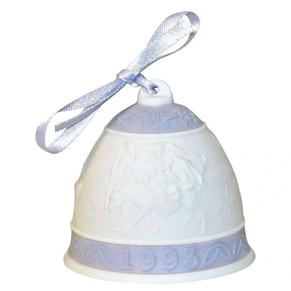 - Lladro 1993 Christmas Bell vintage in box