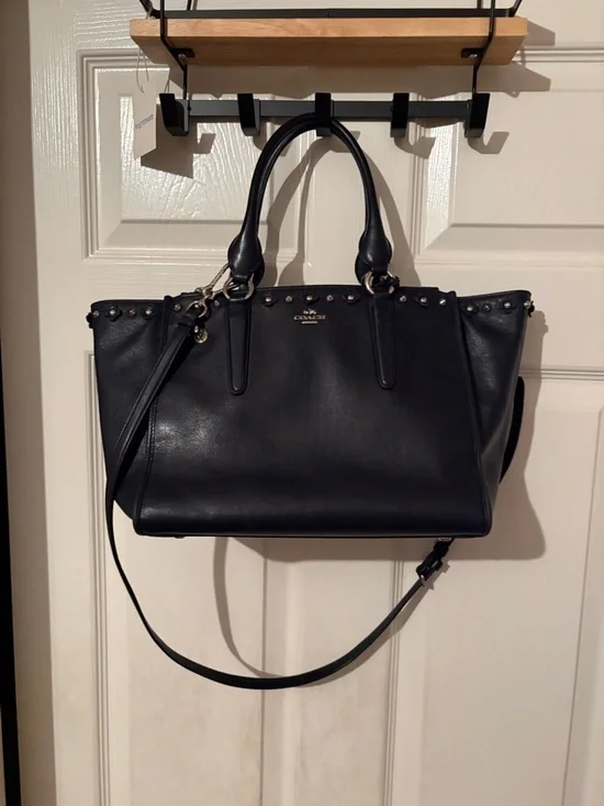 Coach crosby carryall‎ in navy leather
