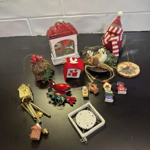 Vintage & Kitsch Handmade Bird Themed‎ Christmas Ornaments and Decor 14