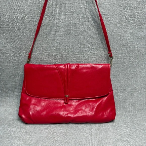 Vintage MCI Red Faux Leather Shoulder Bag Purse Clutch Handbag Y2K Retro 80s 90s