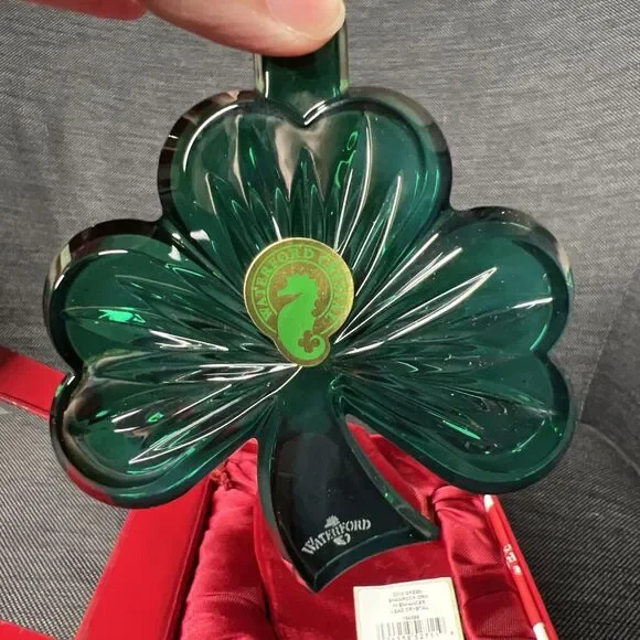 Waterford Crystal 2014 Annual Green Shamrock ornament with enhancer #164589
