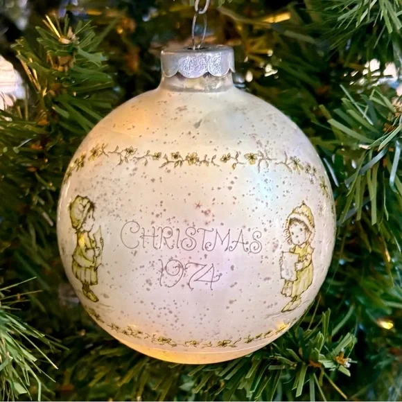VTG Hallmark Mary Hamilton Glass Ball Christmas Carolers Ornament 1974 Holiday