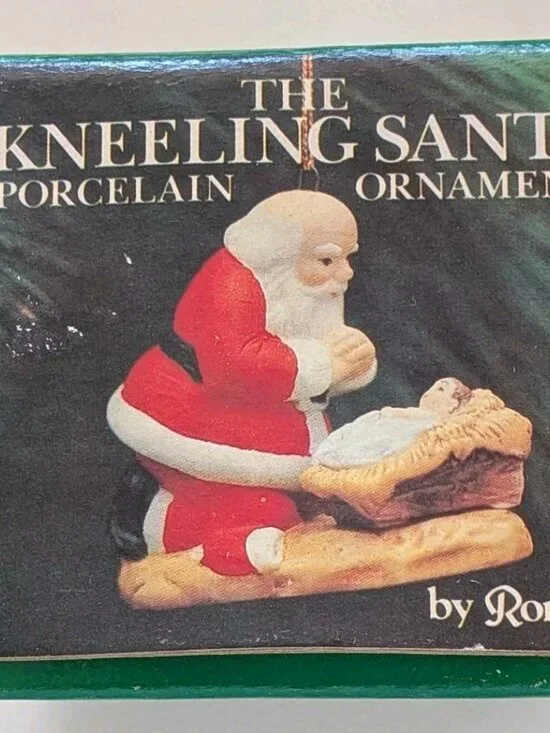 NIB Vintage 1985 Roman The Kneeling Santa Porcelain Christmas Ornament