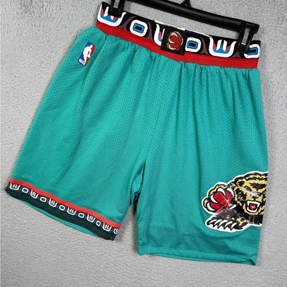 Adidas Vancouver‎ Grizzlies basketball shorts