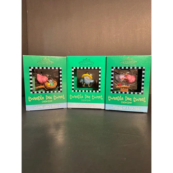 Hallmark Keepsake Tweedle Dee Tweet Ornament 2003 3 PC Set In Box