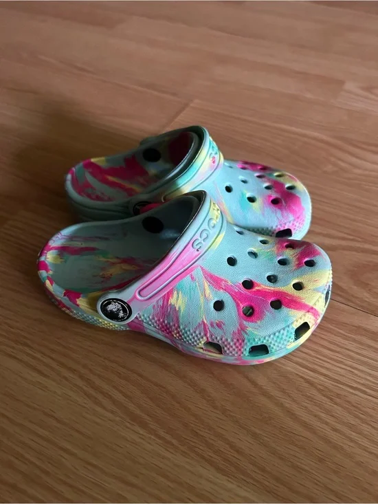 Crocs Classic Marbled Clogs Aquamarine Kids C9