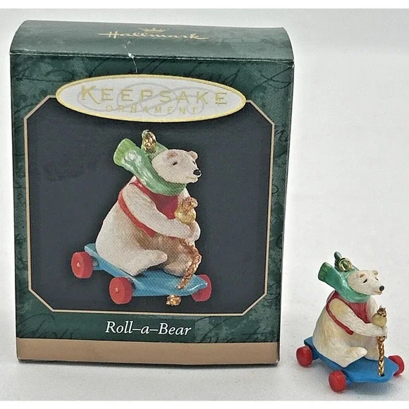 1999 Hallmark Roll-A-Bear Miniature Keepsake Ornament‎ SKU U31