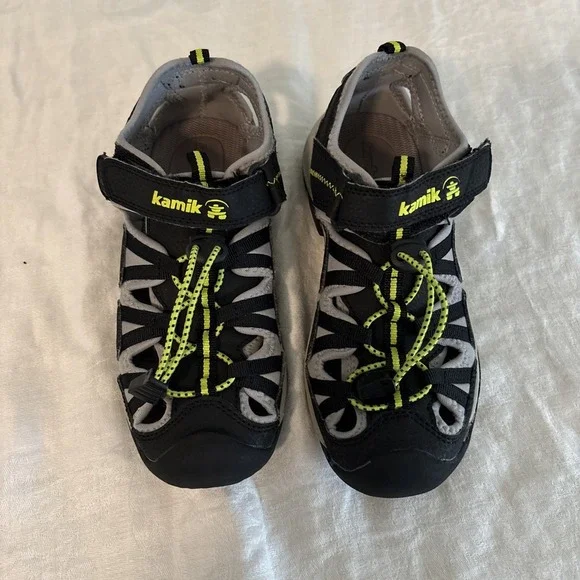 Kamik‎ Boy's Crab sandal size 3 youth