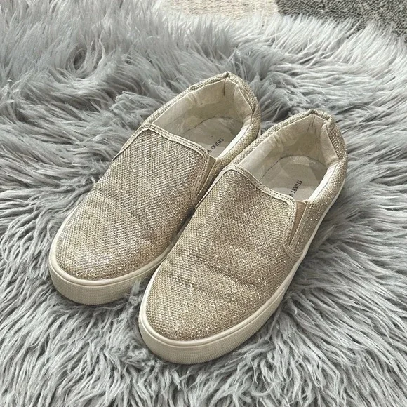 Stuart‎ Weitzman Youth Champagne Shimmer Vance Slider Girls Size 4