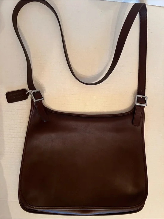 Coach Vintage Mahogany Brown Leather flap Shoulder Bag NWOT