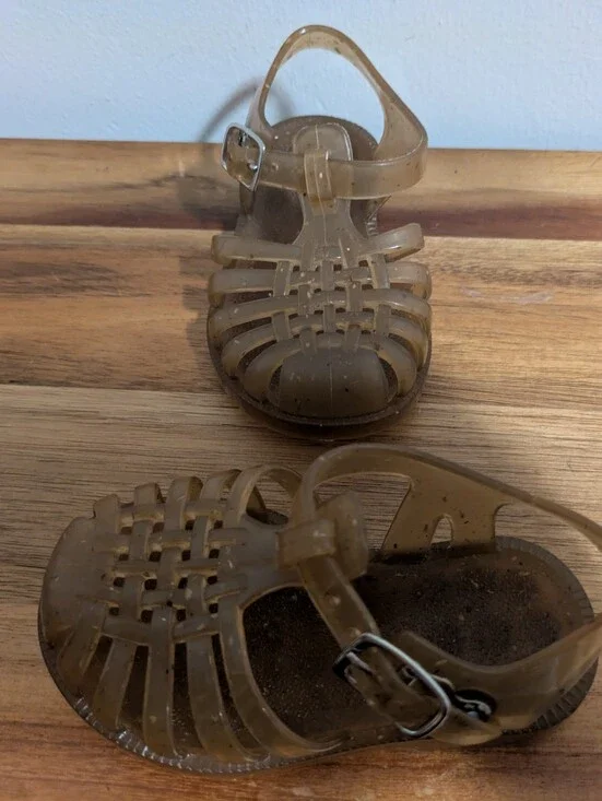 Méduse Kids Jelly Water Shoes in Amber Brown - Size 21 - Never Worn